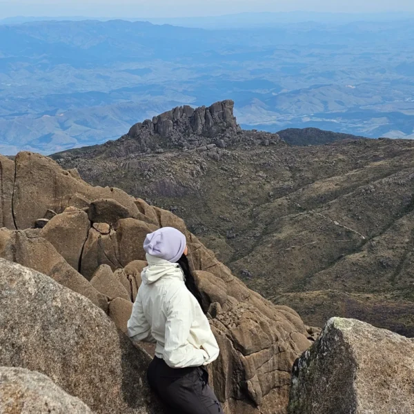 Pico das Prateleiras